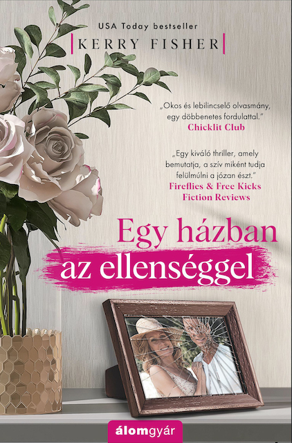 Egy Házban Az Ellenséggel