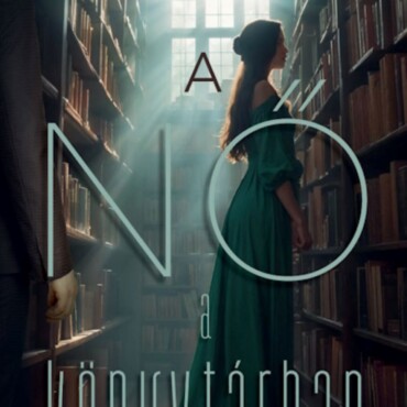 A Nő A Könyvtárban