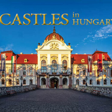 Castles In Hungary - Zsebkönyv