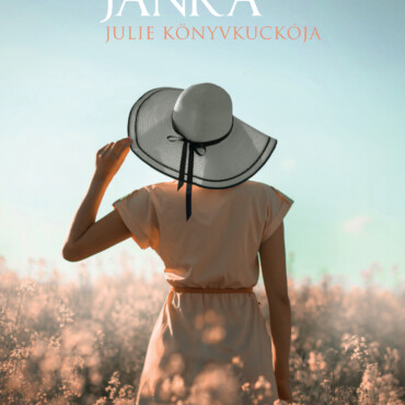Julie Könyvkuckója - Fűzött